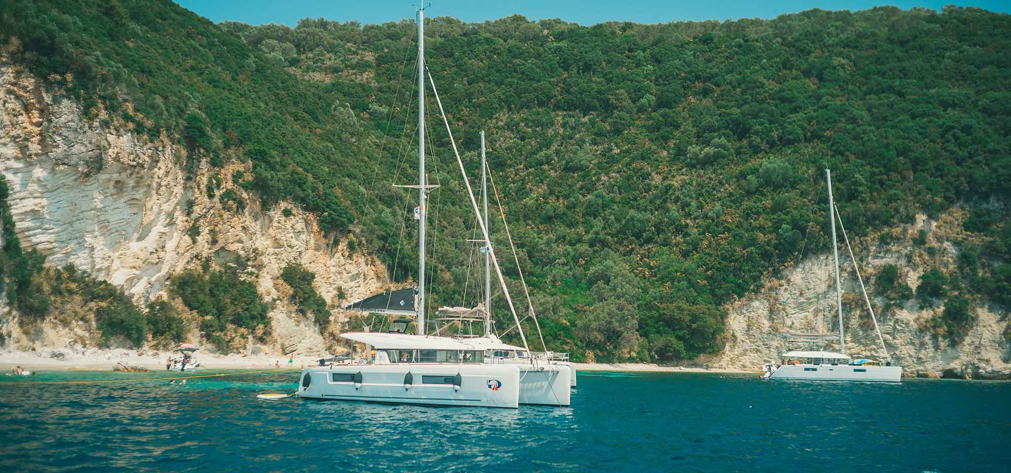 Alquilar un catamarán en Puerto de Andratx
